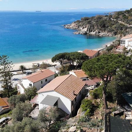 Appartamenti Cavoli - Vista Mare Con Terrazze, Clima E Posti Auto Spiaggia di Cavoli Eksteriør bilde