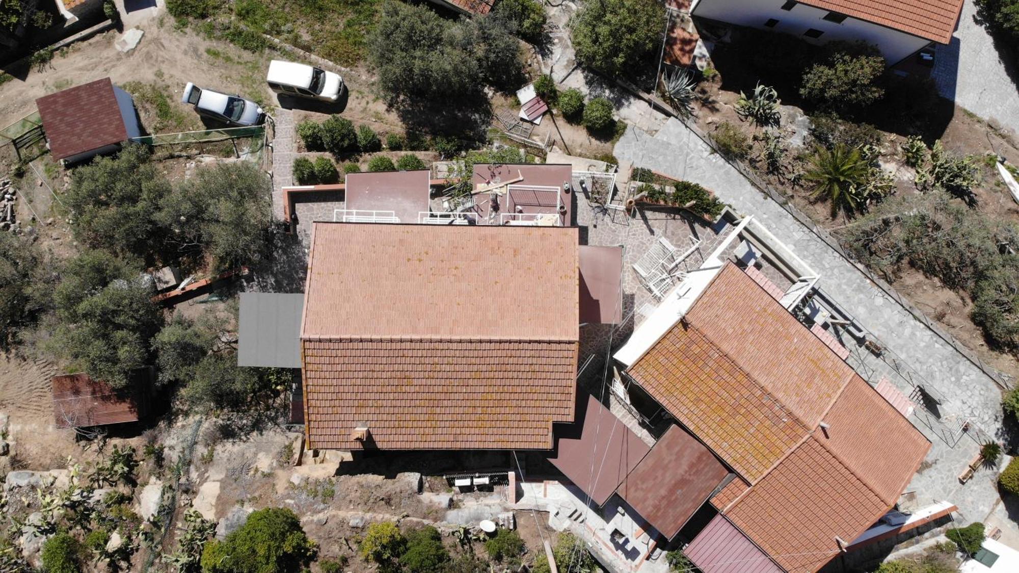 Appartamenti Cavoli - Vista Mare Con Terrazze, Clima E Posti Auto Spiaggia di Cavoli Eksteriør bilde